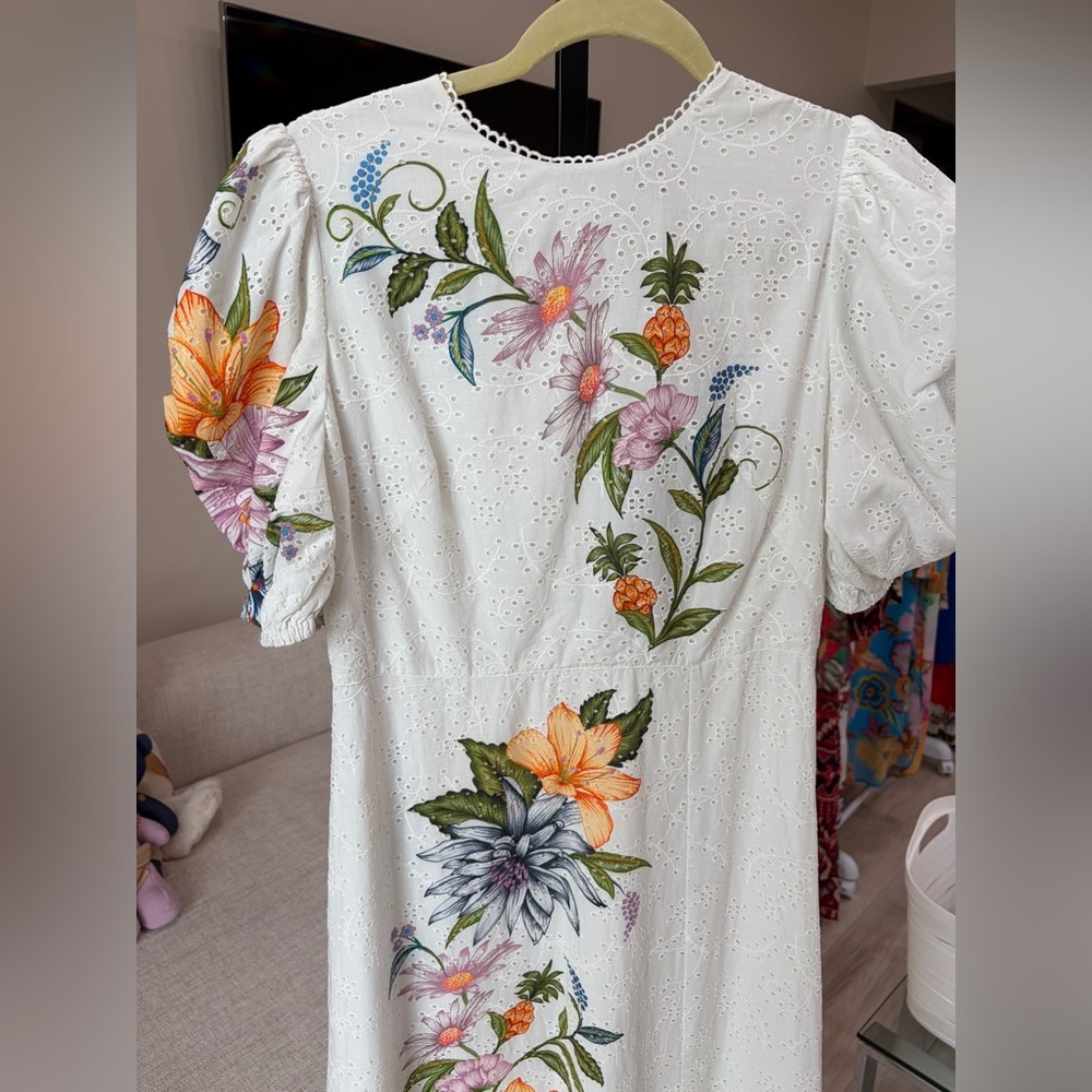 Farm Rio: Floral Embroidered White Dress / Sweet Bloom Dreamscape - Picture 7 of 11